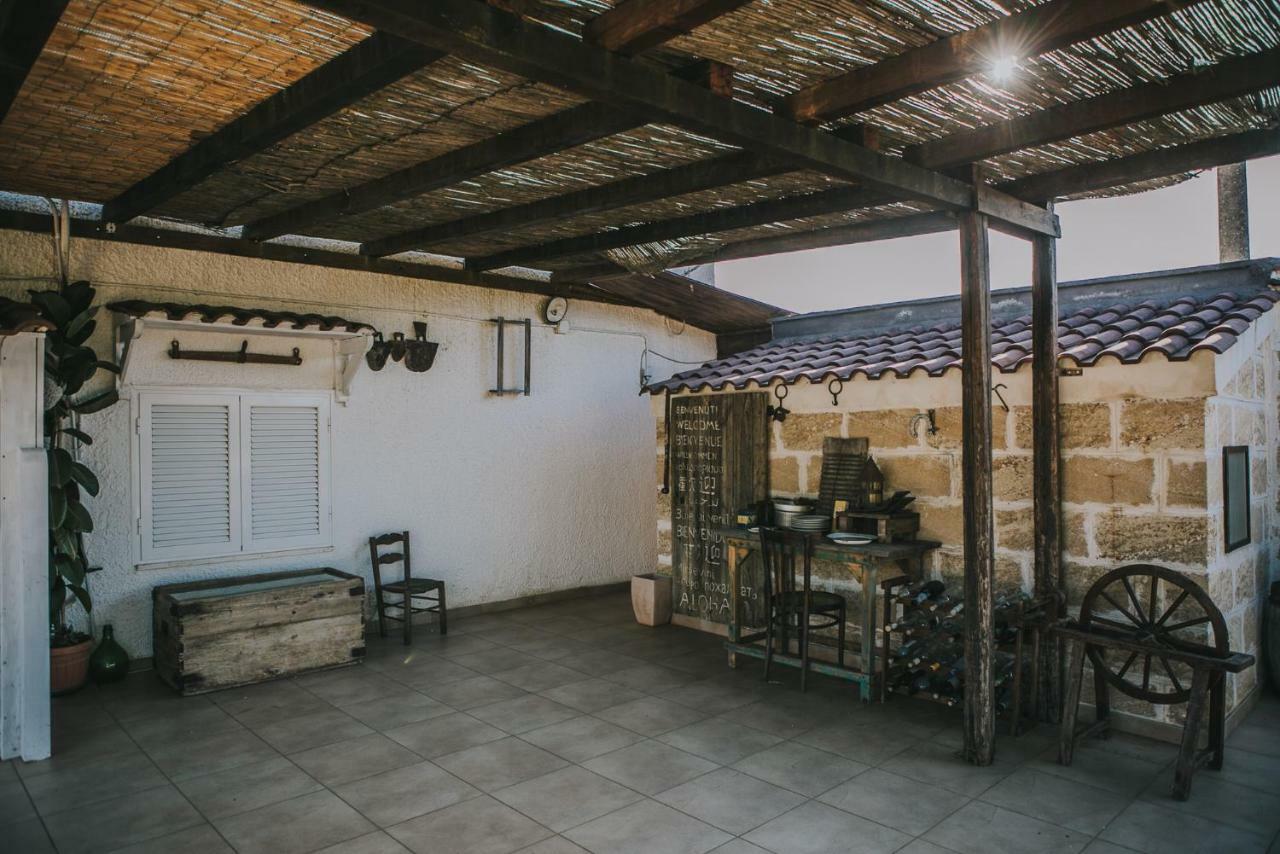 Paradiso Villa ออสตูนี ภายนอก รูปภาพ
